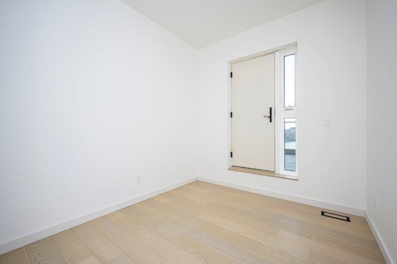 9 Rockhaven Green Northwest, Calgary, 2 Bedrooms Bedrooms, ,2 BathroomsBathrooms,Houses,For Rent,9 Rockhaven Green Northwest,2621