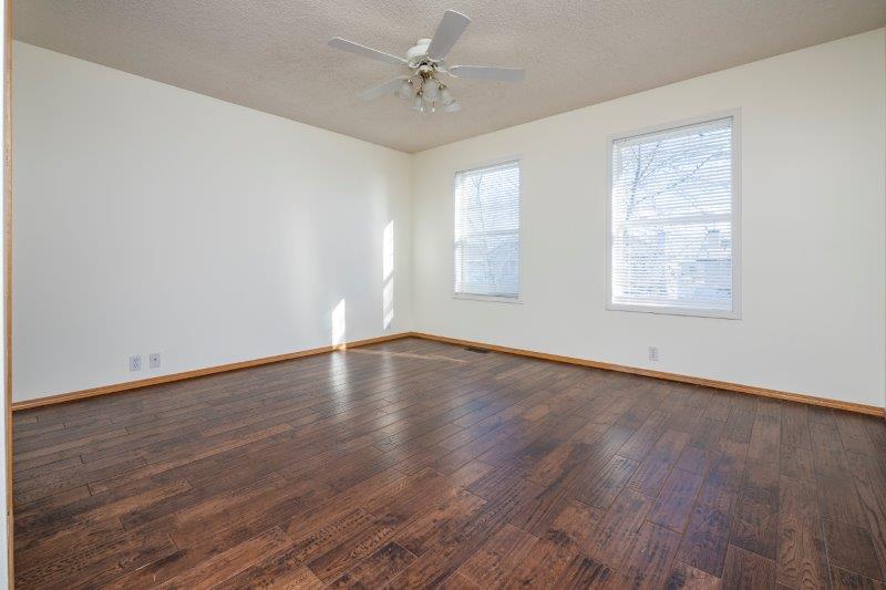 53 Bridleridge Gardens Southwest, Calgary, 3 Bedrooms Bedrooms, ,2.5 BathroomsBathrooms,Houses,For Rent,53 Bridleridge Gardens Southwest,2629