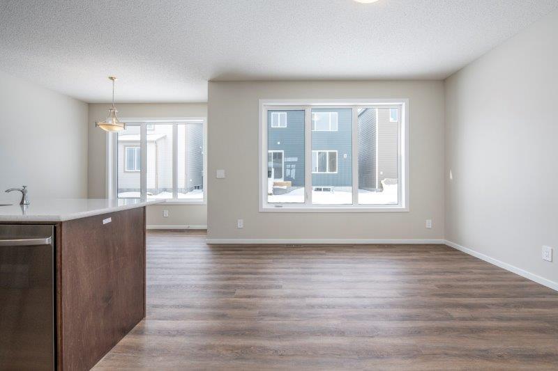 85 Yorkville Terrace SW, Calgary, 3 Bedrooms Bedrooms, 0 ,2.5 BathroomsBathrooms,Houses,For Rent,85 Yorkville Terrace SW,0,2635