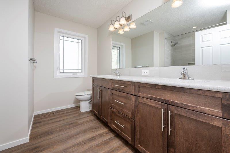 85 Yorkville Terrace SW, Calgary, 3 Bedrooms Bedrooms, 0 ,2.5 BathroomsBathrooms,Houses,For Rent,85 Yorkville Terrace SW,0,2635