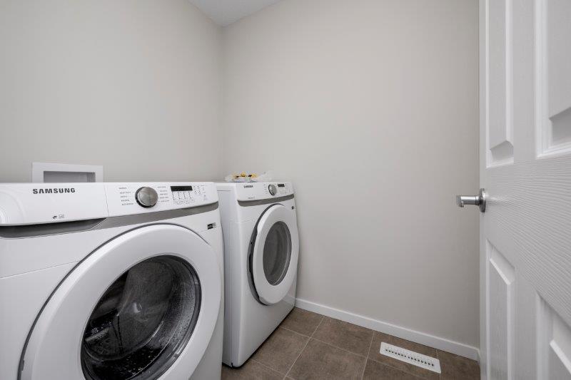 210 Cityside Road Northeast, Calgary, 3 Bedrooms Bedrooms, ,2.5 BathroomsBathrooms,Condos/Townhouses,Rented,210 Cityside Road Northeast,2644