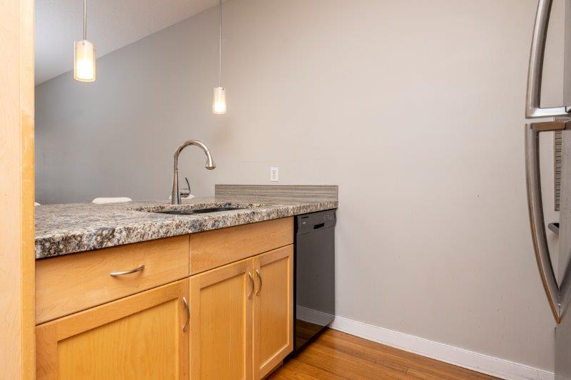 211, 1235 13 Ave SW, Calgary, 2 Bedrooms Bedrooms, ,1 BathroomBathrooms,Condos/Townhouses,Rented,City Jardin,211, 1235 13 Ave SW,2645