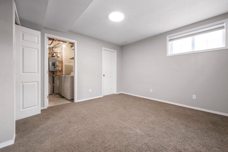 34 Eversyde Point Southwest, Calgary, 3.5 Bedrooms Bedrooms, ,3 BathroomsBathrooms,Condos/Townhouses,Rented,Stonecroft Evergreen,34 Eversyde Point Southwest,2646