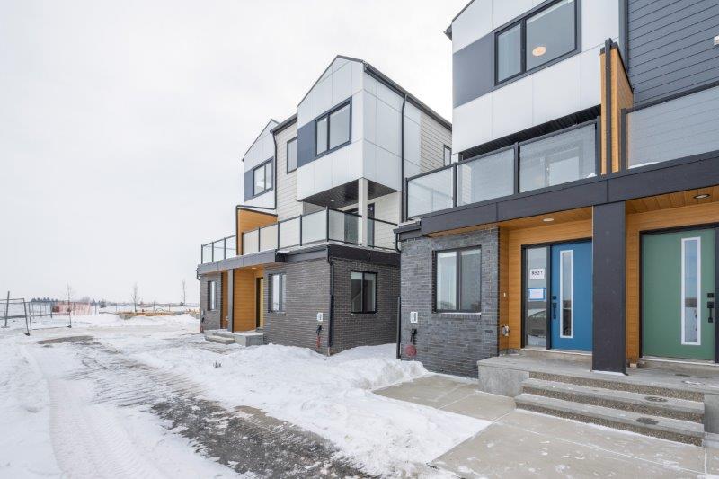 8527 19 Avenue Southeast, CALGARY, 3 Bedrooms Bedrooms, ,2.5 BathroomsBathrooms,Condos/Townhouses,For Rent,8527 19 Avenue Southeast,2651