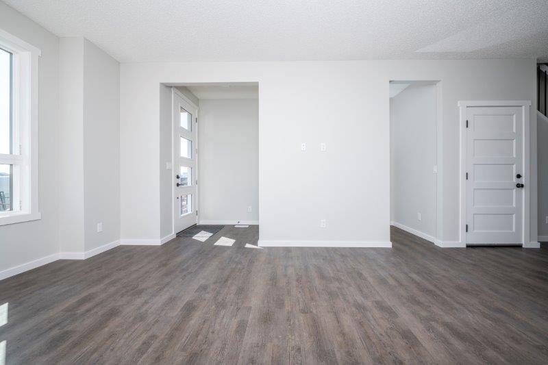 117 Belmont Drive SW, Calgary, 3.5 Bedrooms Bedrooms, 0 ,2.5 BathroomsBathrooms,Houses,For Rent,117 Belmont Drive SW,0,2656