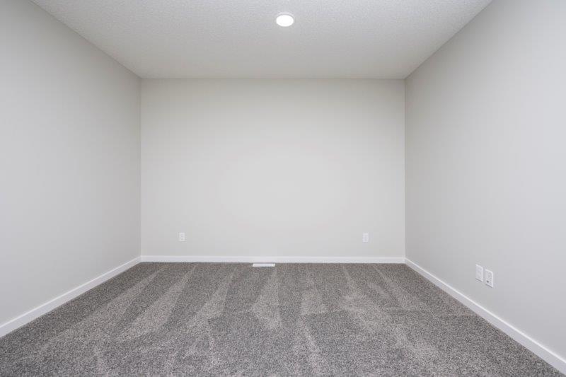 117 Belmont Drive SW, Calgary, 3.5 Bedrooms Bedrooms, 0 ,2.5 BathroomsBathrooms,Houses,For Rent,117 Belmont Drive SW,0,2656