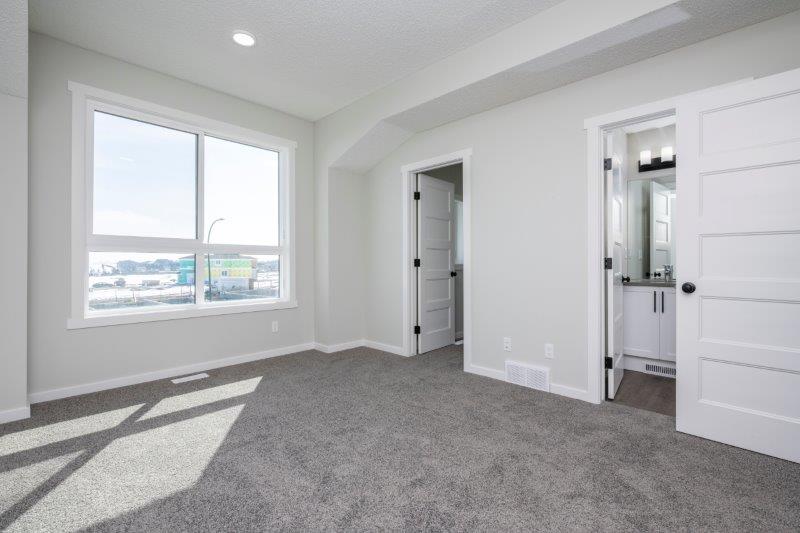 117 Belmont Drive SW, Calgary, 3.5 Bedrooms Bedrooms, 0 ,2.5 BathroomsBathrooms,Houses,For Rent,117 Belmont Drive SW,0,2656