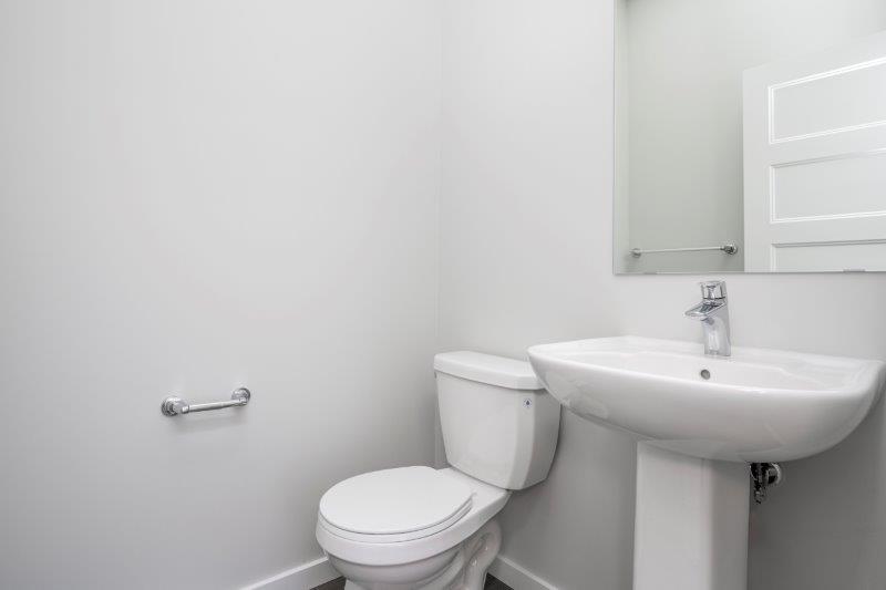 117 Belmont Drive SW, Calgary, 3.5 Bedrooms Bedrooms, 0 ,2.5 BathroomsBathrooms,Houses,For Rent,117 Belmont Drive SW,0,2656