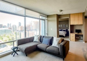 215 13 Avenue SW, Calgary, 1 Bedroom Bedrooms, ,1 BathroomBathrooms,Condos/Townhouses,Sold,Union Square,215 13 Avenue SW,16,2670