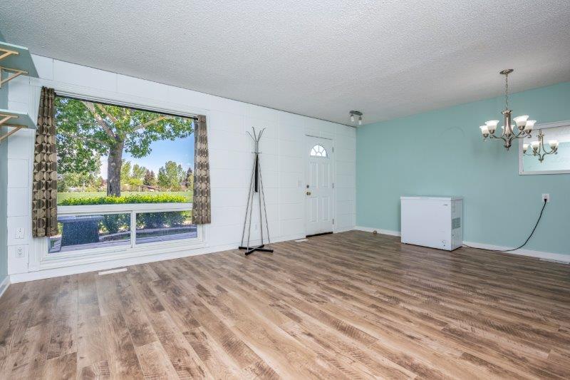 1213, 200 Brookpark Drive SW, Calgary, 2 Bedrooms Bedrooms, ,1 BathroomBathrooms,Condos/Townhouses,For Rent,CEDARBROOK PARK,1213, 200 Brookpark Drive SW,2689