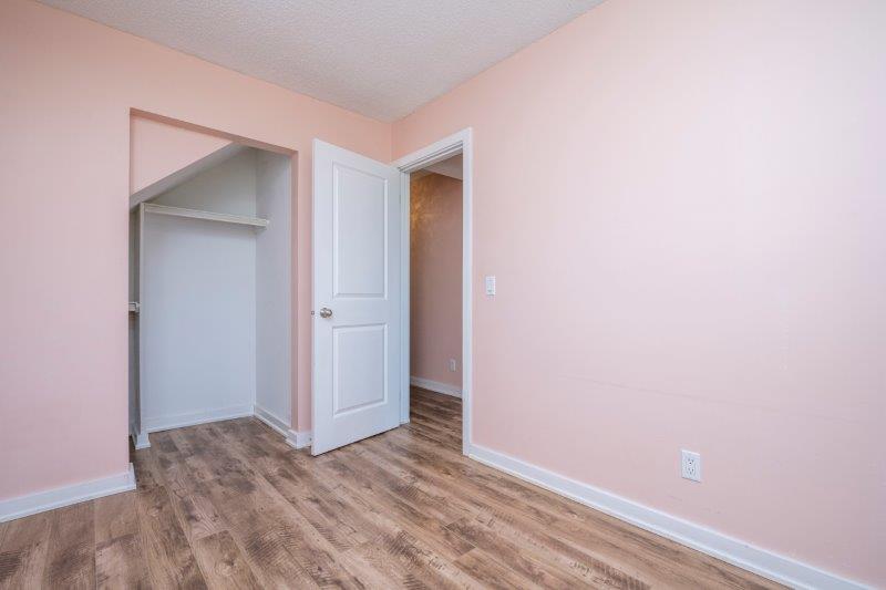 1213, 200 Brookpark Drive SW, Calgary, 2 Bedrooms Bedrooms, ,1 BathroomBathrooms,Condos/Townhouses,For Rent,CEDARBROOK PARK,1213, 200 Brookpark Drive SW,2689