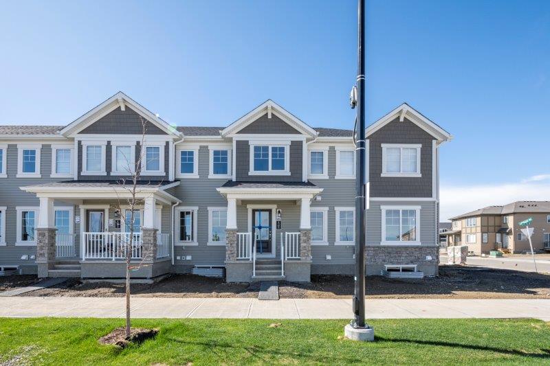 1395 148 Avenue Northwest, Calgary, 3 Bedrooms Bedrooms, ,2.5 BathroomsBathrooms,Condos/Townhouses,For Rent,1395 148 Avenue Northwest,2690