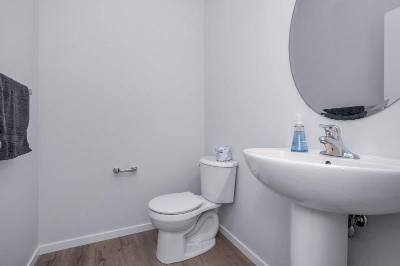 1395 148 Avenue Northwest, Calgary, 3 Bedrooms Bedrooms, ,2.5 BathroomsBathrooms,Condos/Townhouses,For Rent,1395 148 Avenue Northwest,2690