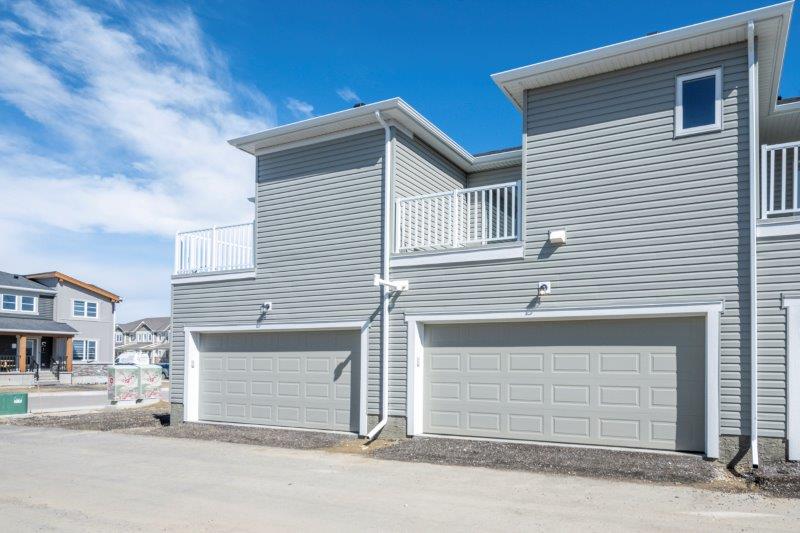 1395 148 Avenue Northwest, Calgary, 3 Bedrooms Bedrooms, ,2.5 BathroomsBathrooms,Condos/Townhouses,For Rent,1395 148 Avenue Northwest,2690