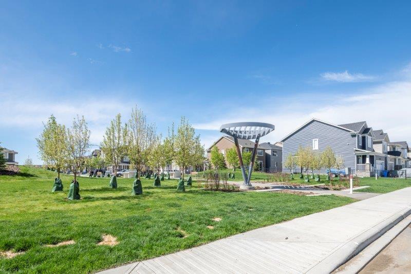 1395 148 Avenue Northwest, Calgary, 3 Bedrooms Bedrooms, ,2.5 BathroomsBathrooms,Condos/Townhouses,For Rent,1395 148 Avenue Northwest,2690