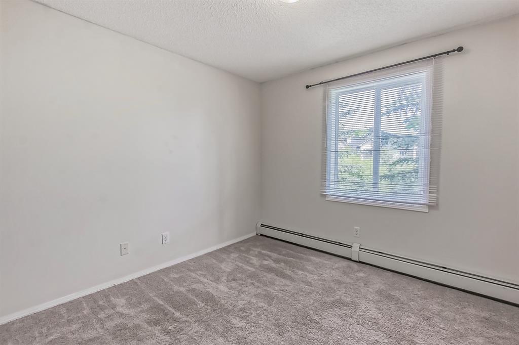 #305, 4000 Somervale Court SW, Calgary, 1 Bedroom Bedrooms, ,2 BathroomsBathrooms,Condos/Townhouses,Sold,Somerset Crossing,3,2699