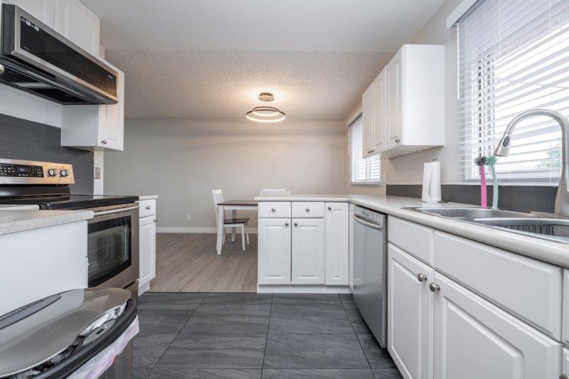 6036A 4 Street NE, Calgary, 2 Bedrooms Bedrooms, ,1 BathroomBathrooms,Houses,For Rent,6036A 4 Street NE,2710