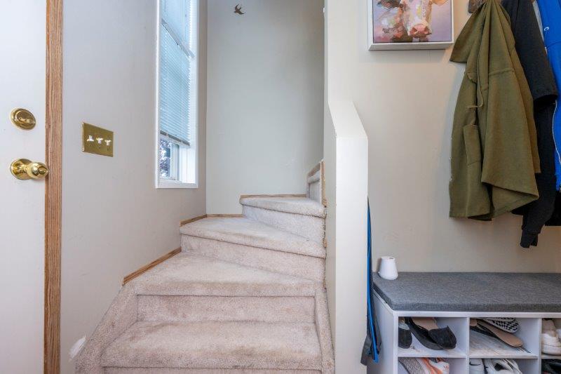 10 Shawinigan Lane Southwest, Calgary, 3 Bedrooms Bedrooms, 0 ,1.5 BathroomsBathrooms,Condos/Townhouses,For Rent,SHAWNESSY GREEN,10 Shawinigan Lane Southwest,0,2721