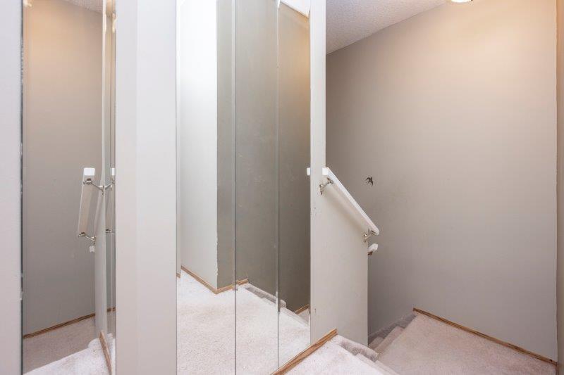 10 Shawinigan Lane Southwest, Calgary, 3 Bedrooms Bedrooms, 0 ,1.5 BathroomsBathrooms,Condos/Townhouses,For Rent,SHAWNESSY GREEN,10 Shawinigan Lane Southwest,0,2721