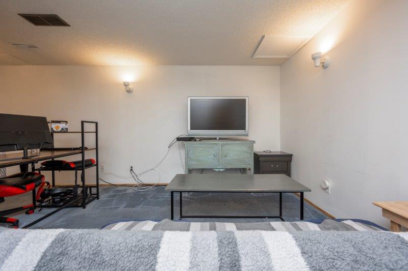 10 Shawinigan Lane Southwest, Calgary, 3 Bedrooms Bedrooms, 0 ,1.5 BathroomsBathrooms,Condos/Townhouses,For Rent,SHAWNESSY GREEN,10 Shawinigan Lane Southwest,0,2721