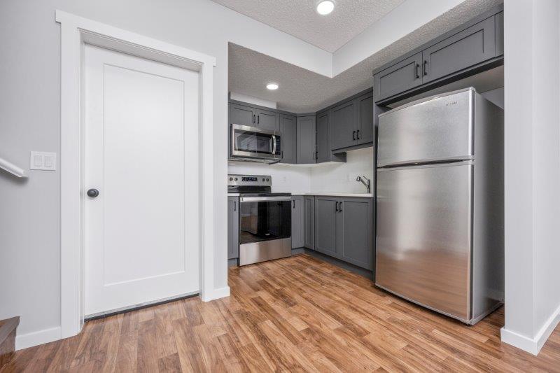 141 Belmont Drive Southwest, Calgary, 1 Bedroom Bedrooms, 0 ,1 BathroomBathrooms,Houses,For Rent,141 Belmont Drive Southwest,0,2726