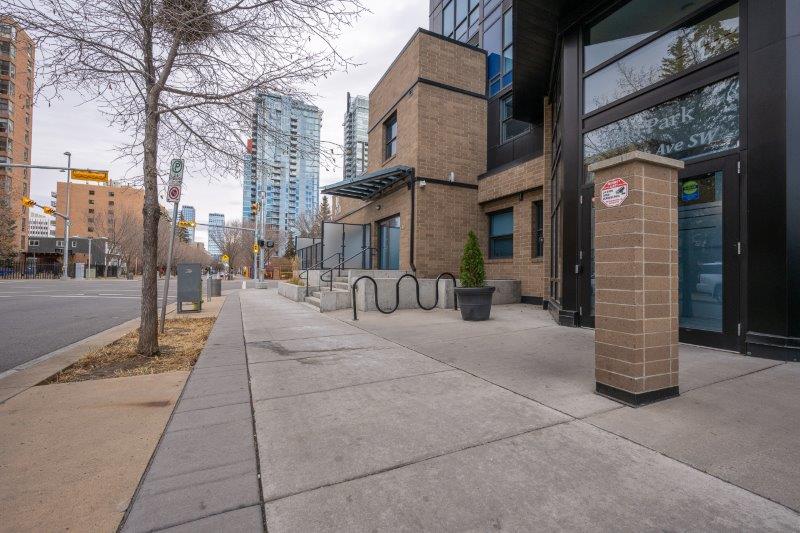 1406, 303 13 Ave SW, Calgary, 1 Bedroom Bedrooms, 0 ,2 BathroomsBathrooms,Condos/Townhouses,Rented,The Park,1406, 303 13 Ave SW,0,2731