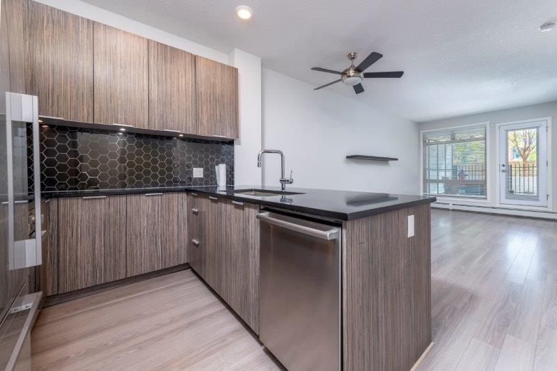 117, 823 5 Ave NW, Calgary, 1 Bedroom Bedrooms, ,2 BathroomsBathrooms,Condos/Townhouses,Sold,Ven of Kensington,117, 823 5 Ave NW,2741