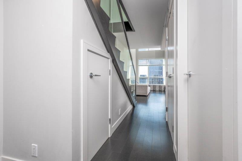 2027, 222 Riverfront Avenue Southwest, Calgary, 2 Bedrooms Bedrooms, ,2 BathroomsBathrooms,Condos/Townhouses,For Rent,Waterfront B,2027, 222 Riverfront Avenue Southwest,2750