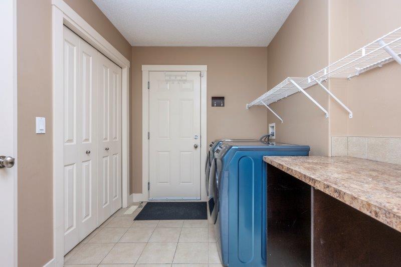 95 Silverado Range Heights Southwest, Calgary, 4 Bedrooms Bedrooms, 0 ,3.5 BathroomsBathrooms,Houses,For Rent,95 Silverado Range Heights Southwest,0,2754