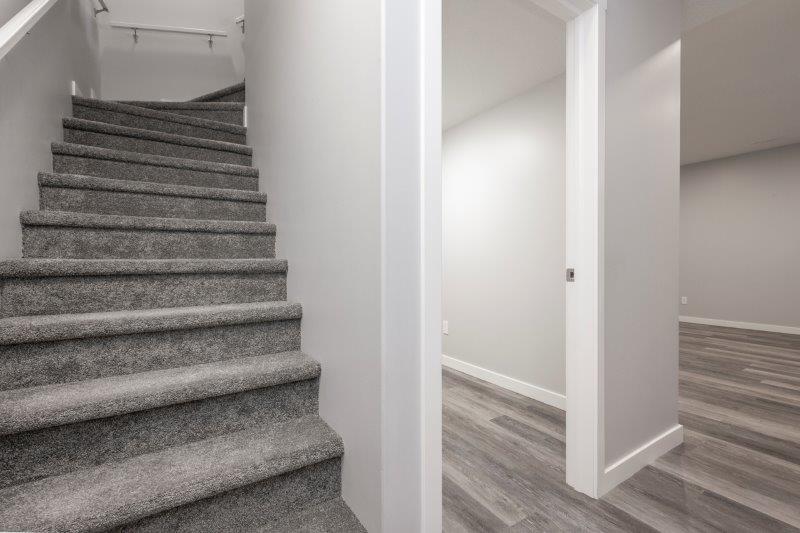 95 Silverado Range Heights Southwest, Calgary, 4 Bedrooms Bedrooms, 0 ,3.5 BathroomsBathrooms,Houses,For Rent,95 Silverado Range Heights Southwest,0,2754