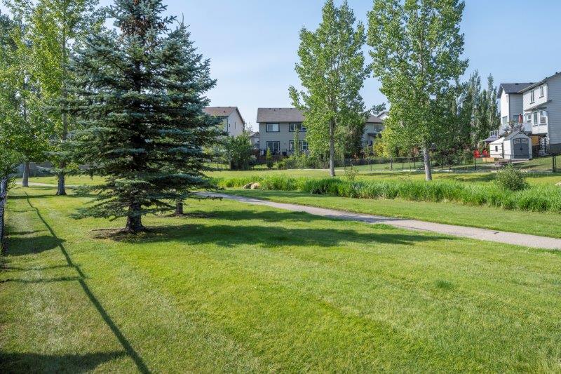 95 Silverado Range Heights Southwest, Calgary, 4 Bedrooms Bedrooms, 0 ,3.5 BathroomsBathrooms,Houses,For Rent,95 Silverado Range Heights Southwest,0,2754