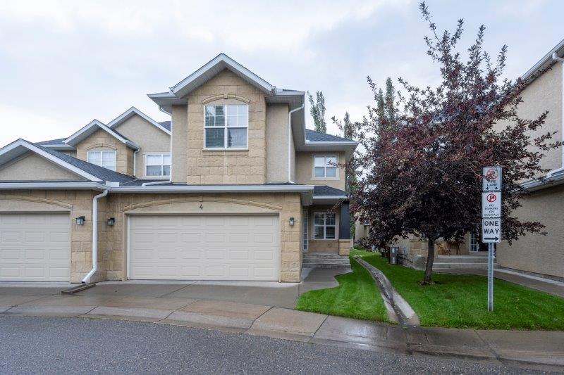 4, 39 Strathlea Common Southwest, Calgary, 3.5 Bedrooms Bedrooms, ,3 BathroomsBathrooms,Condos/Townhouses,Rented,Treo at Springhaven,4, 39 Strathlea Common Southwest,2756