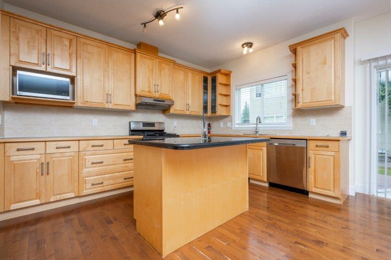 4, 39 Strathlea Common Southwest, Calgary, 3.5 Bedrooms Bedrooms, ,3 BathroomsBathrooms,Condos/Townhouses,Rented,Treo at Springhaven,4, 39 Strathlea Common Southwest,2756