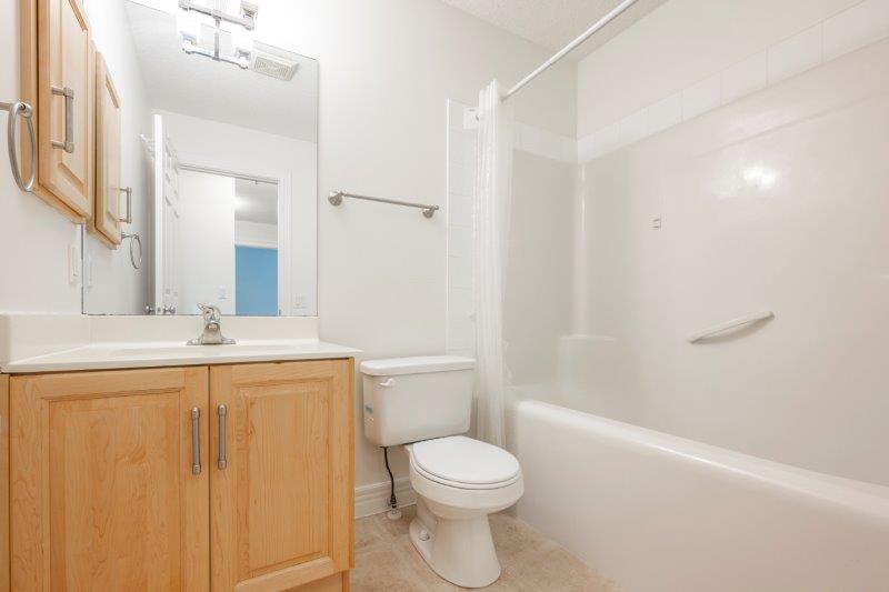 4, 39 Strathlea Common Southwest, Calgary, 3.5 Bedrooms Bedrooms, ,3 BathroomsBathrooms,Condos/Townhouses,Rented,Treo at Springhaven,4, 39 Strathlea Common Southwest,2756