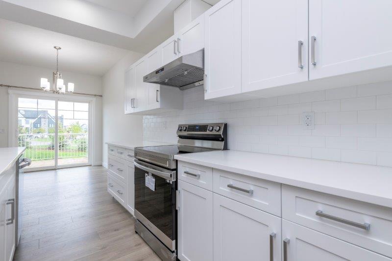 33 Walcrest Lane SE, Calgary, 3 Bedrooms Bedrooms, ,3 BathroomsBathrooms,Houses,Rented,33 Walcrest Lane SE,2760