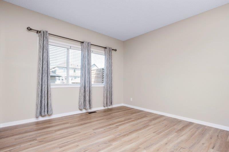 166 Mahogany Heights Southeast, Calgary, 3 Bedrooms Bedrooms, 0 ,2 BathroomsBathrooms,Houses,For Rent,166 Mahogany Heights Southeast,0,2767