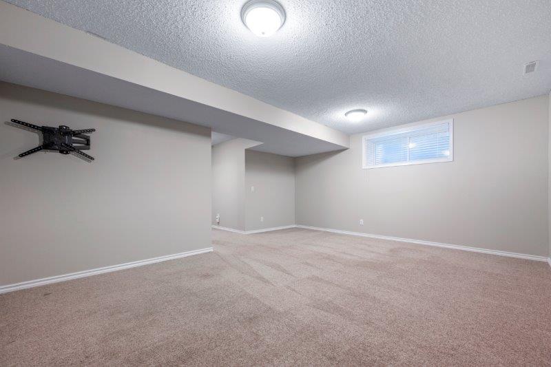 166 Mahogany Heights Southeast, Calgary, 3 Bedrooms Bedrooms, 0 ,2 BathroomsBathrooms,Houses,For Rent,166 Mahogany Heights Southeast,0,2767