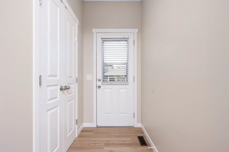 166 Mahogany Heights Southeast, Calgary, 3 Bedrooms Bedrooms, 0 ,2 BathroomsBathrooms,Houses,For Rent,166 Mahogany Heights Southeast,0,2767