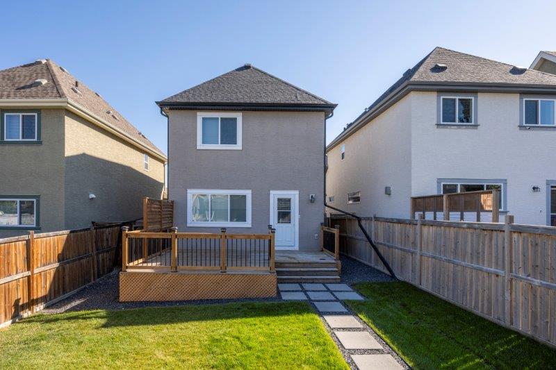 166 Mahogany Heights Southeast, Calgary, 3 Bedrooms Bedrooms, 0 ,2 BathroomsBathrooms,Houses,For Rent,166 Mahogany Heights Southeast,0,2767