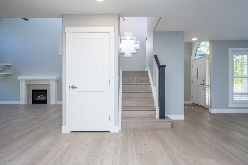 311 Sierra Nevada Place Southwest, Calgary, 4 Bedrooms Bedrooms, 0 ,3.5 BathroomsBathrooms,Houses,For Rent,311 Sierra Nevada Place Southwest,0,2768
