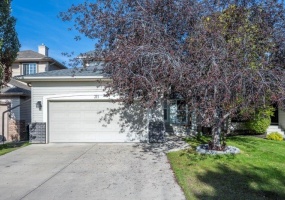 311 Sierra Nevada Place Southwest, Calgary, 4 Bedrooms Bedrooms, ,3.5 BathroomsBathrooms,Houses,For Rent,311 Sierra Nevada Place Southwest,2768