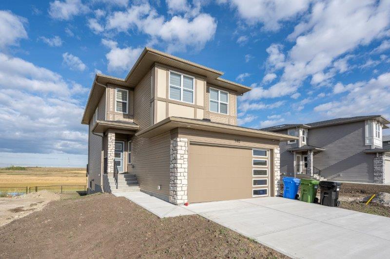 140 Belvedere Dr SE, Calgary, 3.5 Bedrooms Bedrooms, 0 ,2 BathroomsBathrooms,Houses,For Rent,140 Belvedere Dr SE,0,2769
