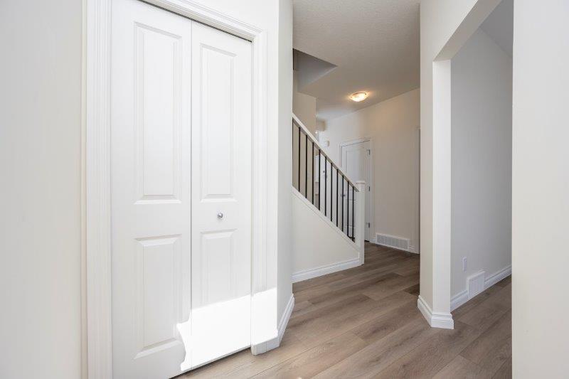 140 Belvedere Dr SE, Calgary, 3.5 Bedrooms Bedrooms, 0 ,2 BathroomsBathrooms,Houses,For Rent,140 Belvedere Dr SE,0,2769