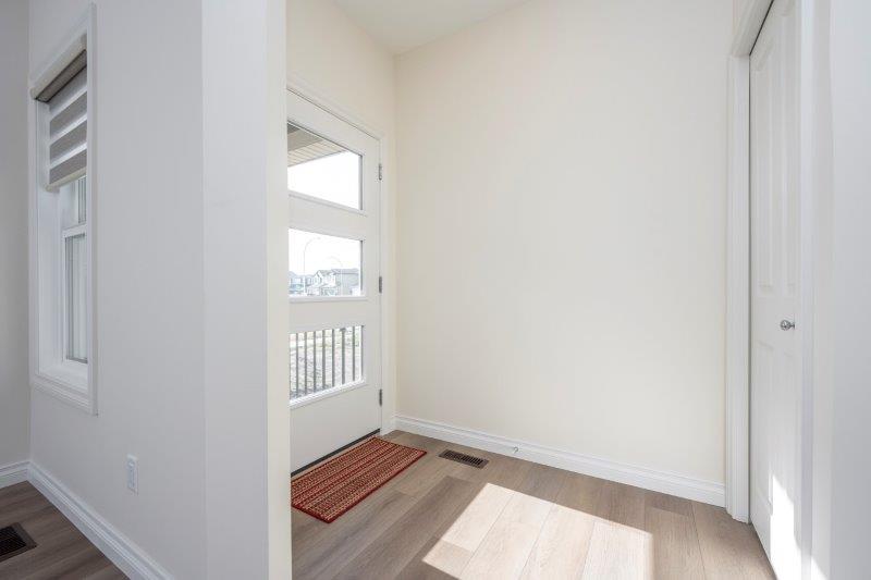 140 Belvedere Dr SE, Calgary, 3.5 Bedrooms Bedrooms, 0 ,2 BathroomsBathrooms,Houses,For Rent,140 Belvedere Dr SE,0,2769