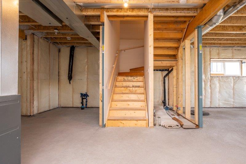 140 Belvedere Dr SE, Calgary, 3.5 Bedrooms Bedrooms, 0 ,2 BathroomsBathrooms,Houses,For Rent,140 Belvedere Dr SE,0,2769