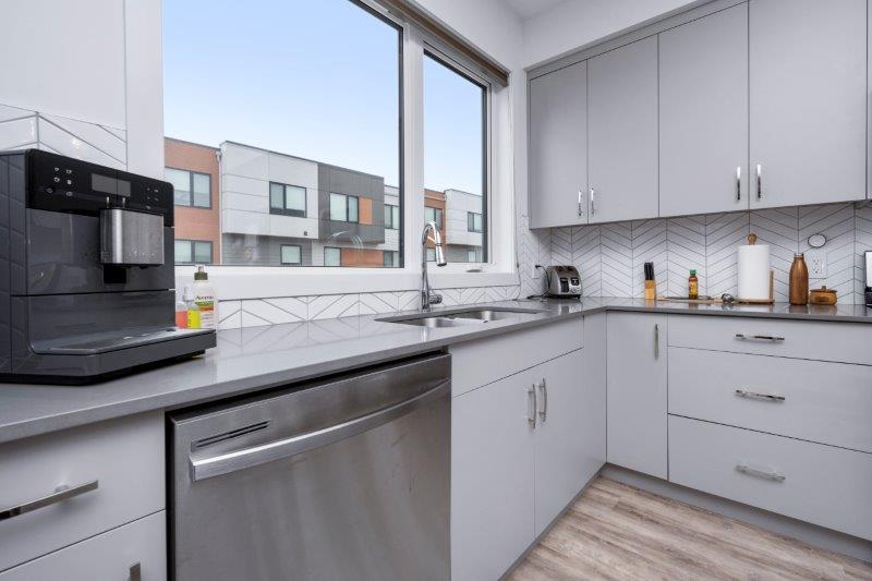 59 Na'a Heights Southwest, Calgary, 2 Bedrooms Bedrooms, ,2.5 BathroomsBathrooms,Condos/Townhouses,For Rent,The Village,59 Na'a Heights Southwest,2779