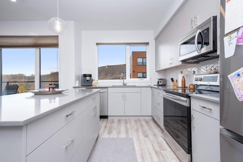 59 Na'a Heights Southwest, Calgary, 2 Bedrooms Bedrooms, ,2.5 BathroomsBathrooms,Condos/Townhouses,For Rent,The Village,59 Na'a Heights Southwest,2779