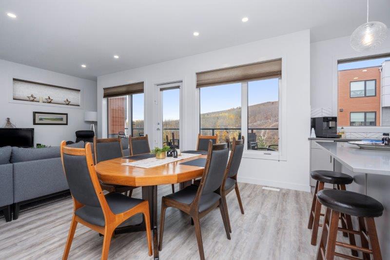 59 Na'a Heights Southwest, Calgary, 2 Bedrooms Bedrooms, ,2.5 BathroomsBathrooms,Condos/Townhouses,For Rent,The Village,59 Na'a Heights Southwest,2779