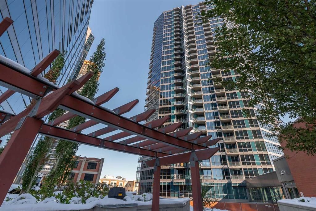 1010, 225 11 Avenue SE, Calgary, 2 Bedrooms Bedrooms, ,2 BathroomsBathrooms,Condos/Townhouses,Sold,KeyNote2,10,2786