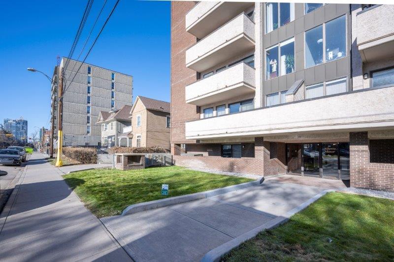 302, 330 15 Ave SW, Calgary, 1 Bedroom Bedrooms, 0 ,1 BathroomBathrooms,Condos/Townhouses,For Rent,Alberta Manor,302, 330 15 Ave SW,0,2801 302, 330 15 Ave SW, Calgary, 1 Bedroom Bedrooms, 0 ,1 BathroomBathrooms,Condos/Townhouses,For Rent,Alberta Manor,302, 330 15 Ave SW,0,2801
